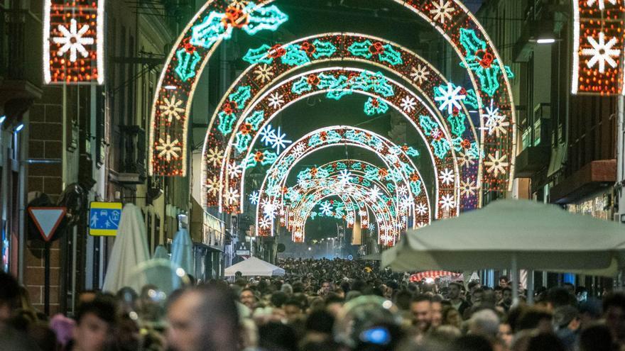 Alumbrado, belenes y Noche en Blanco para dar comienzo a la Navidad en La Laguna