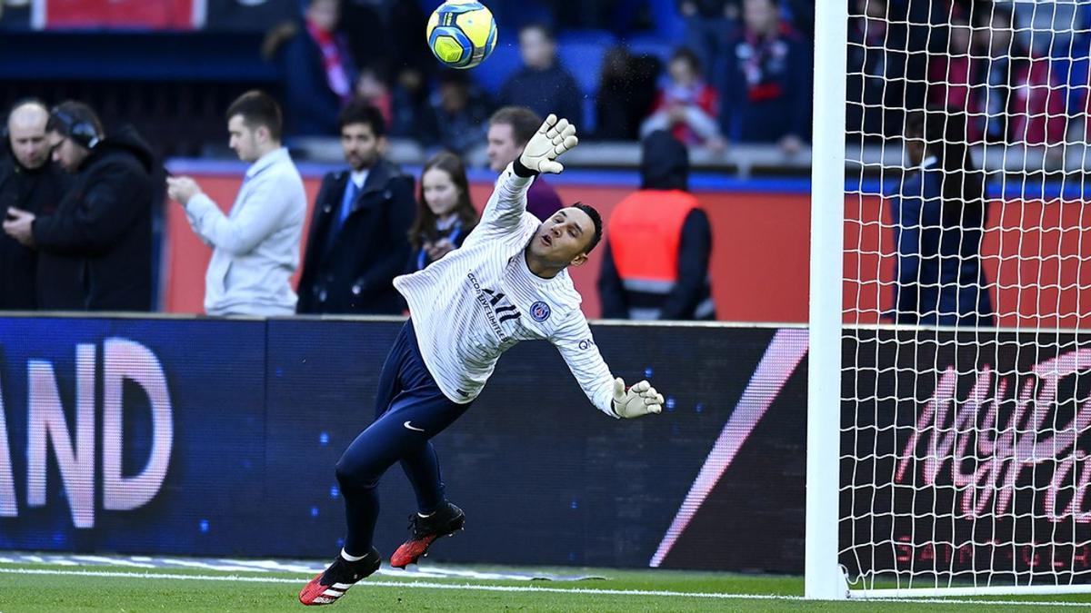 Keylor Navas en pleno juego