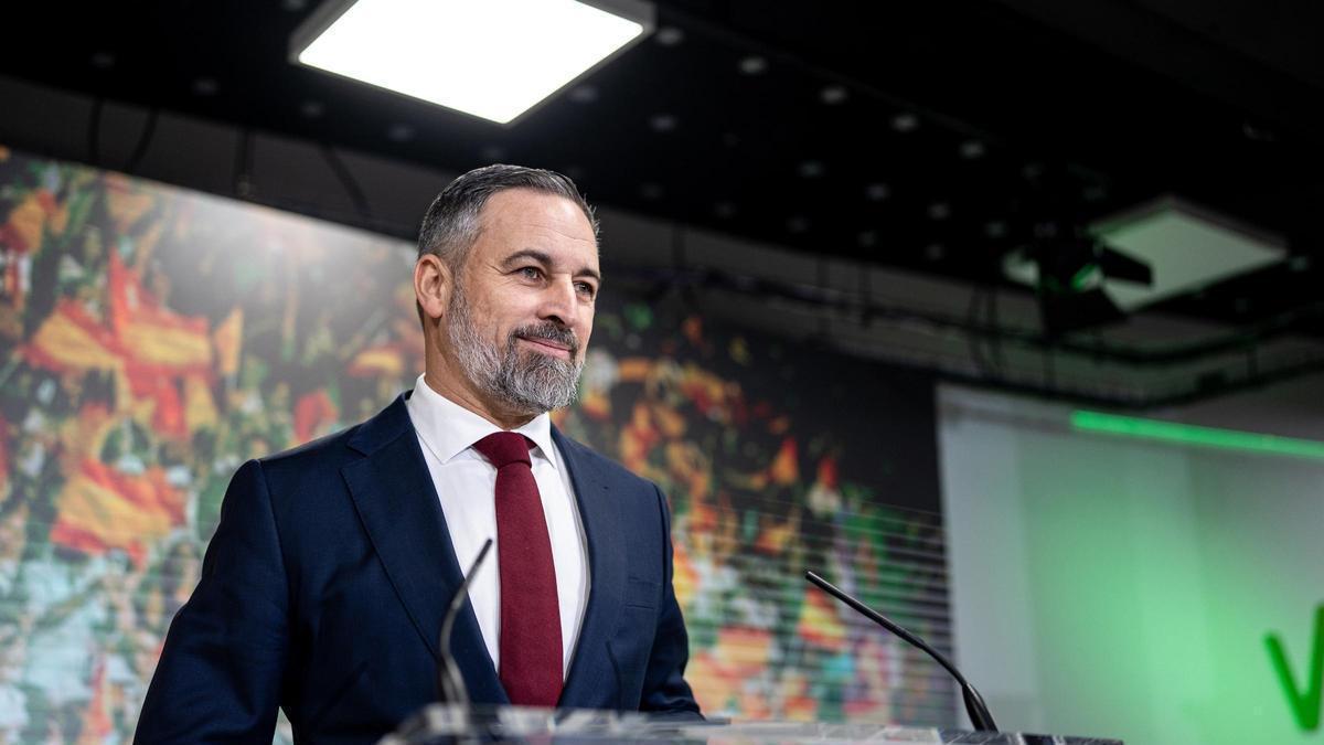 Abascal acusa a Feijóo de «zancadillear» las negociaciones y asegura que quieren gobernar en Extremadura, Aragón y Castilla y León