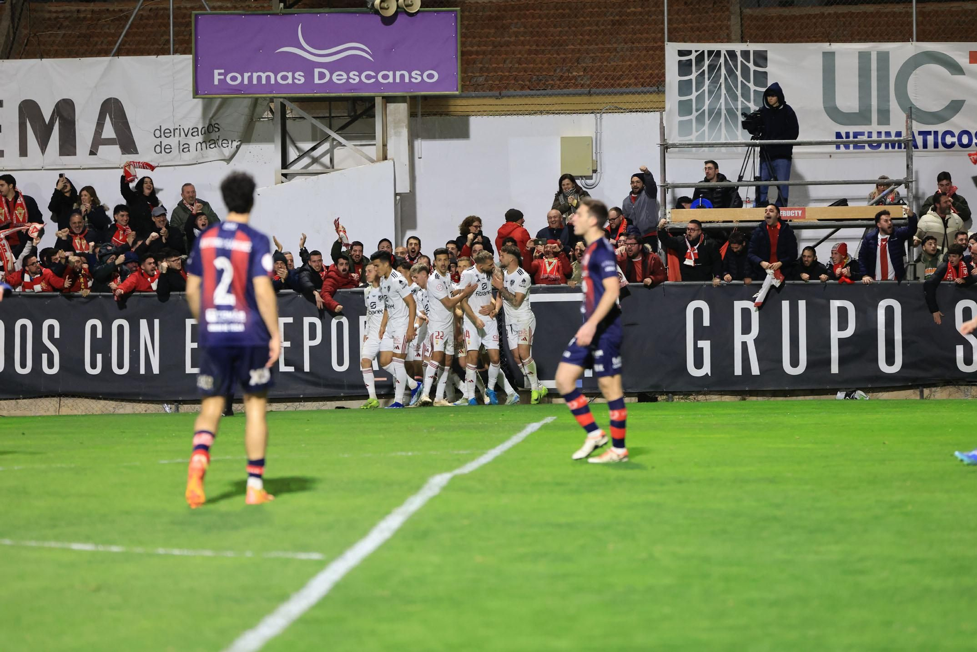 El derbi regional entre el Yeclano Deportivo y el Real Murcia, en imágenes