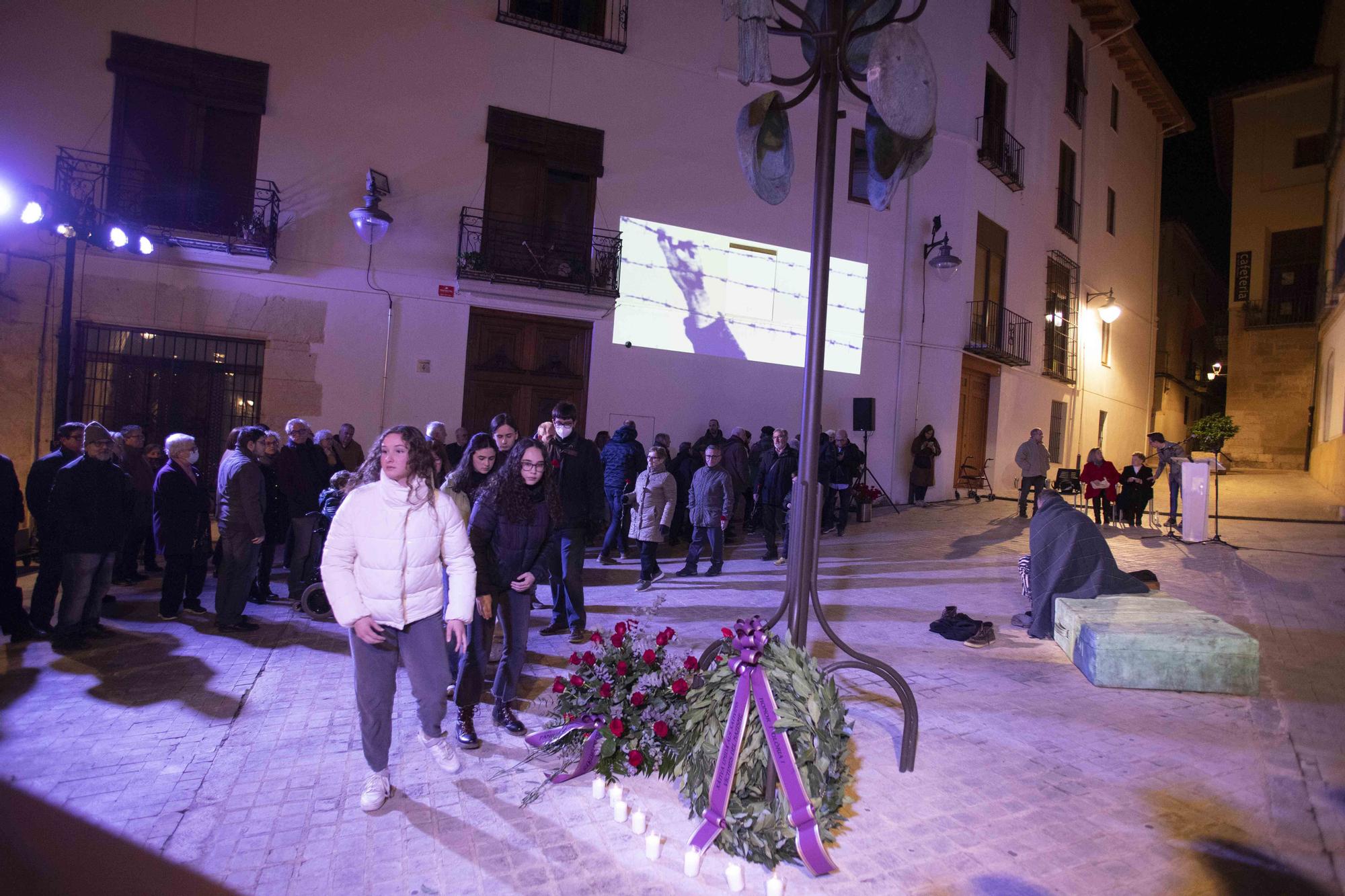 Homenaje a los deportados setabenses en los campos de concentración nazis