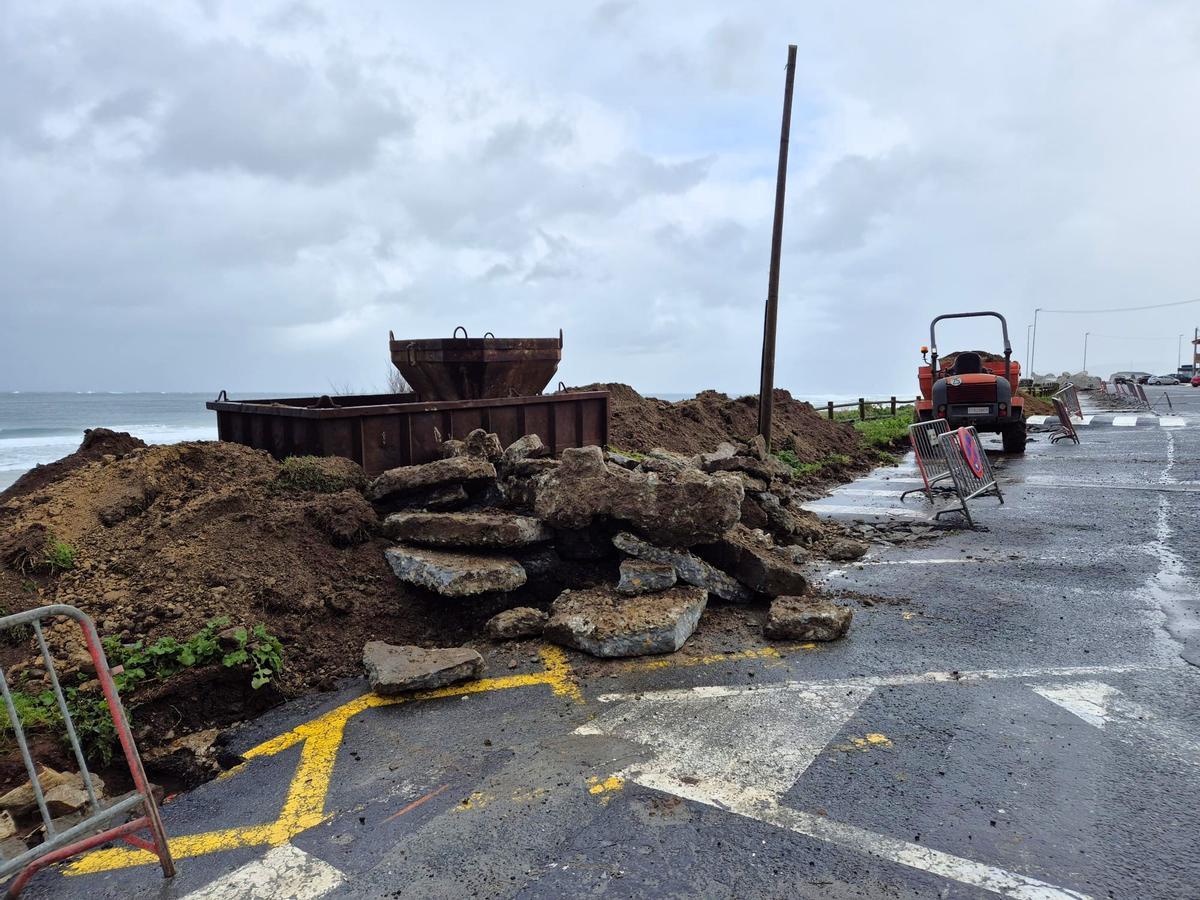 As obras para cambiar o trazado da estrada xa comezaron.
