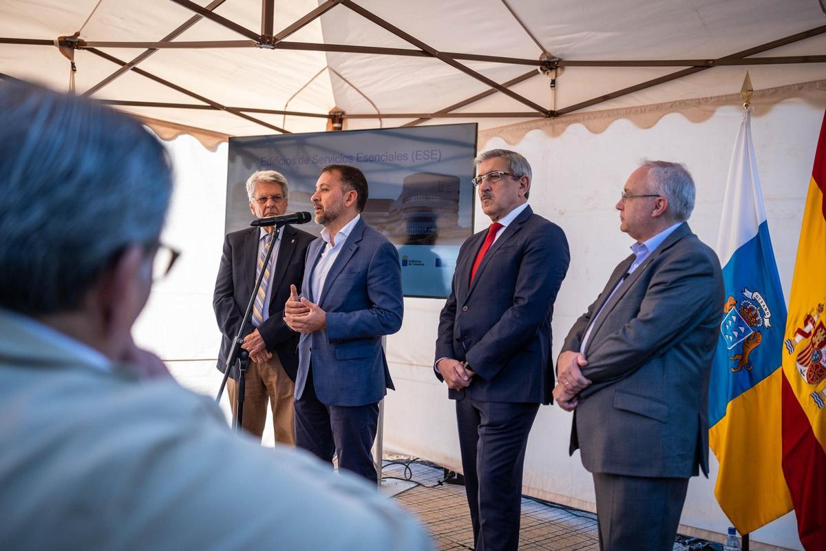Presentación Edificios Esenciales Santa Cruz.