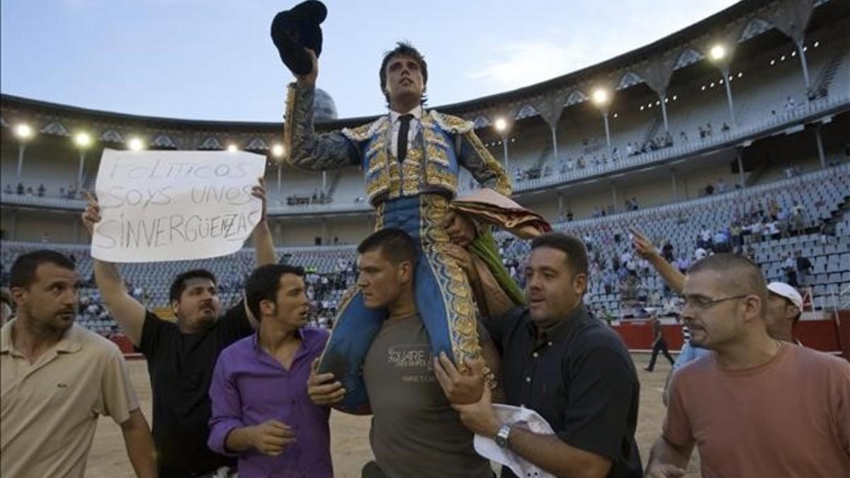 cmarquez13705381 barcelona 01 08 2010 primera corrida en la monumental tras l161005191531