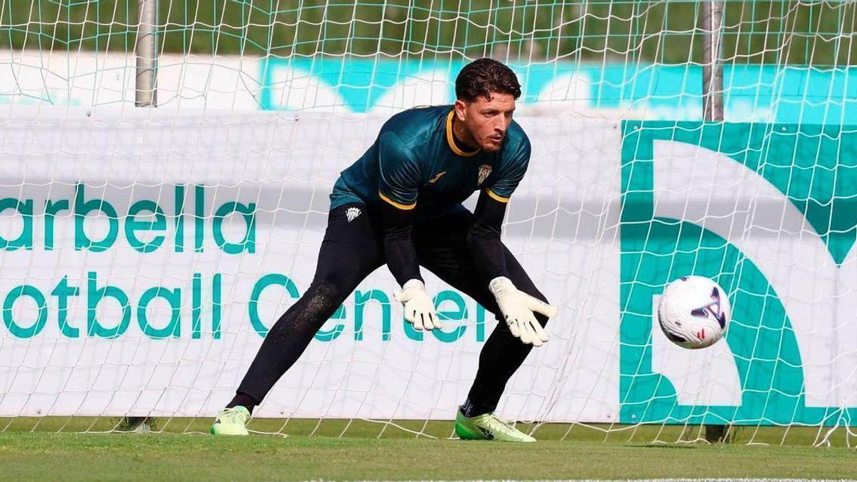 El Córdoba CF anuncia la salida de Carlos Marín «a corto plazo»