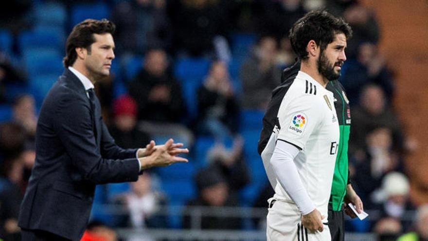 Isco lanza un dardo a Solari