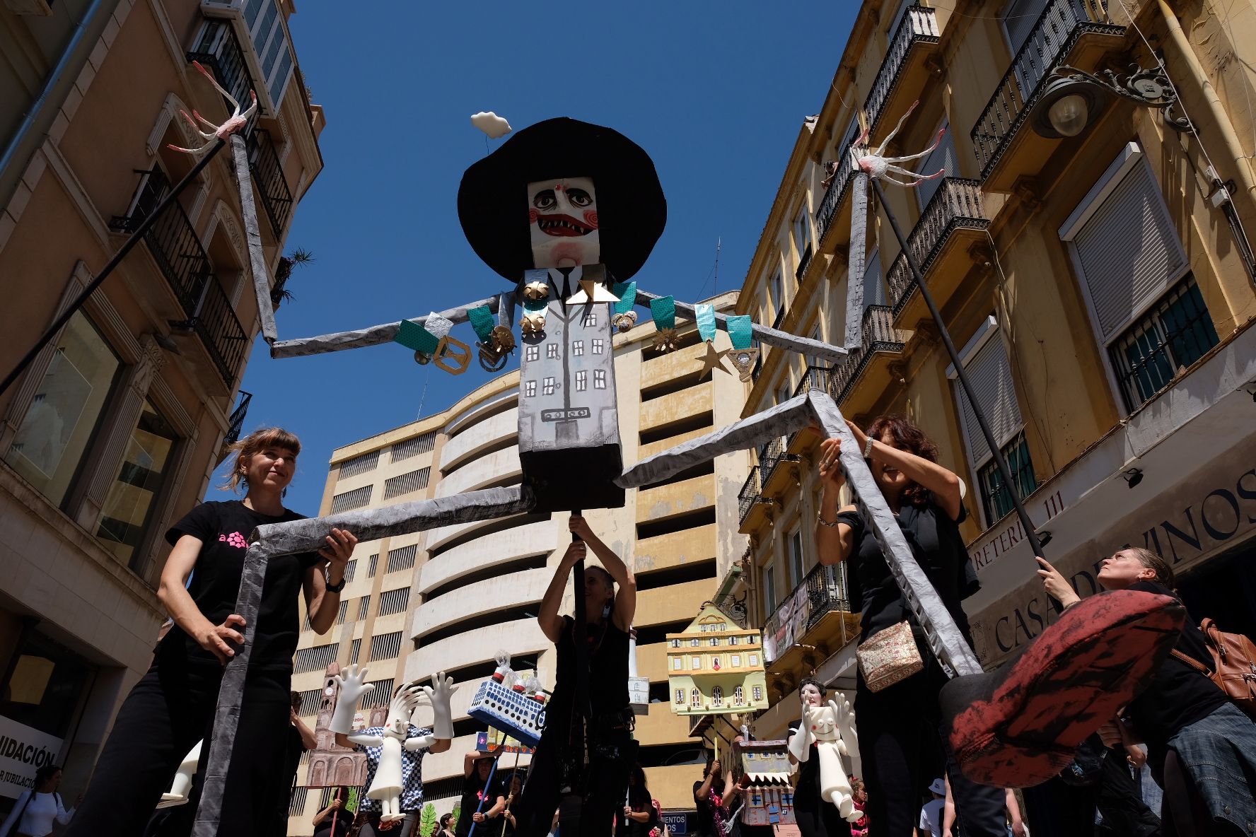 Manifestación de La Invisible contra su desalojo