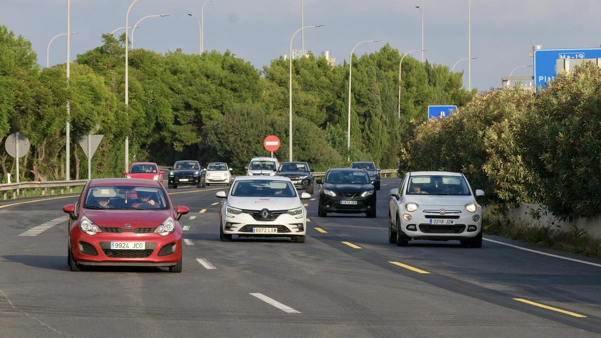 El Consell ha suspendido temporalmente por las obras el carril bus-Vao en la autopista del aeropuerto de Palma