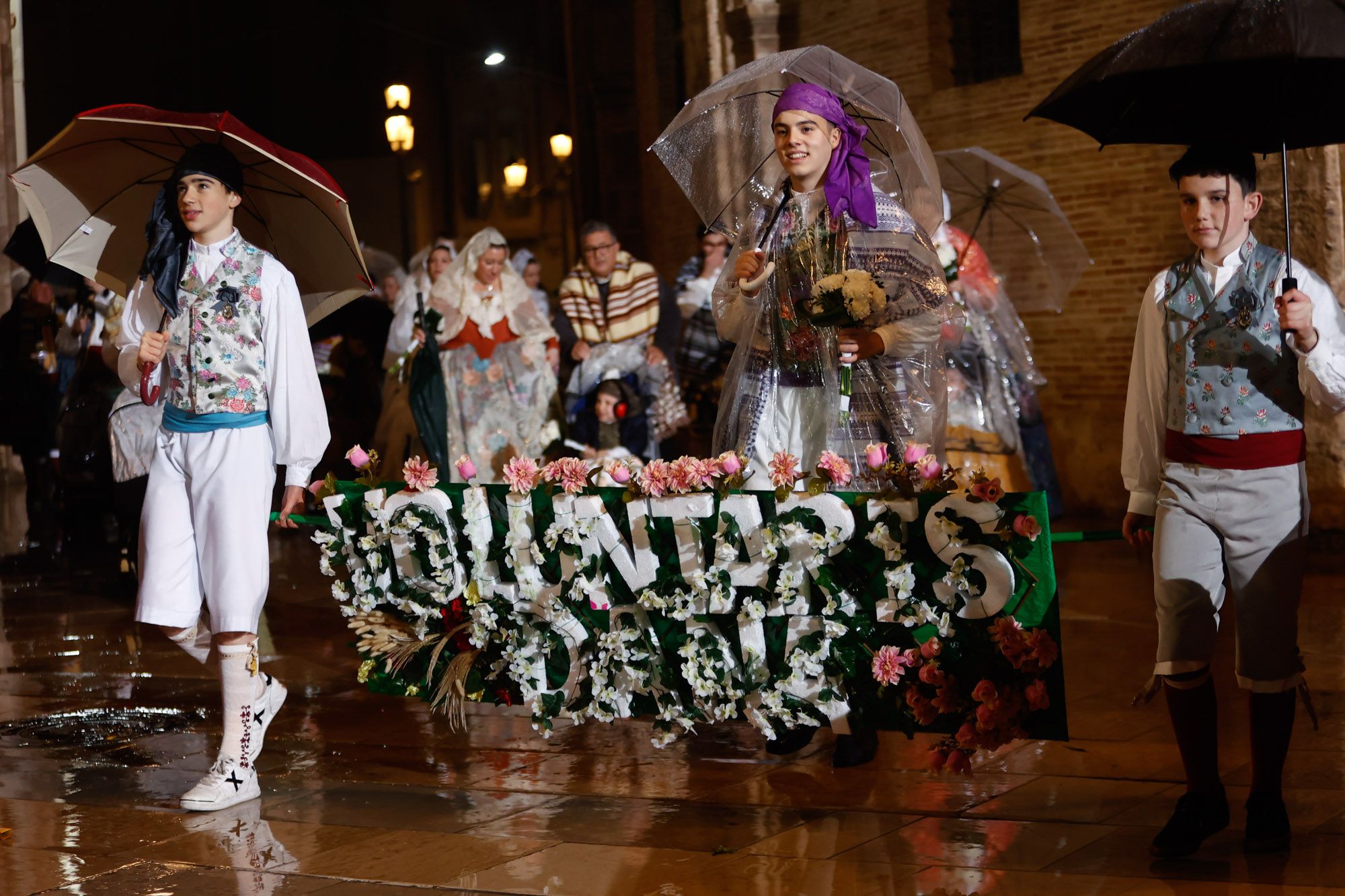 Todas las fotos de la Ofrenda del 18 de marzo por la calle de la Paz entre las 19:00 y las 20:00 horas