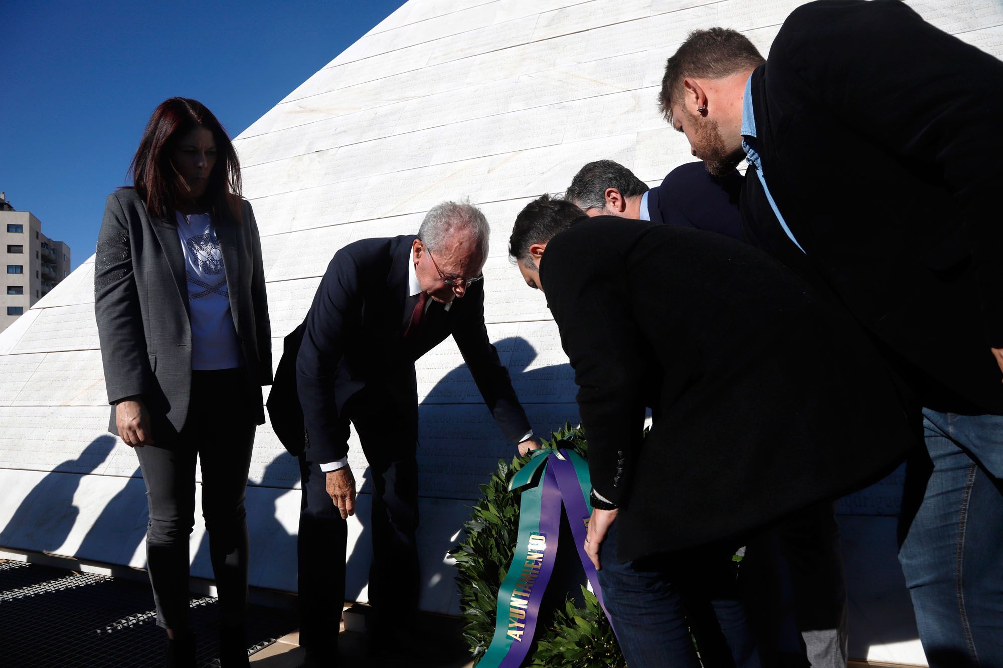 Acto en homenaje a los represaliados durante la Guerra Civil y la dictadura franquista, en el parque de San Rafael.