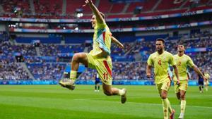 Un Fermín imperial impulsa la selecció cap a les semifinals