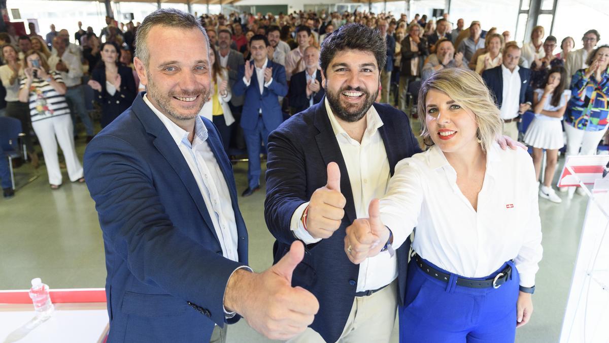 Joaquín Segado, Fernando López Miras y Noelia Arroyo, este sábado en la Junta Directiva del PP de Cartagena