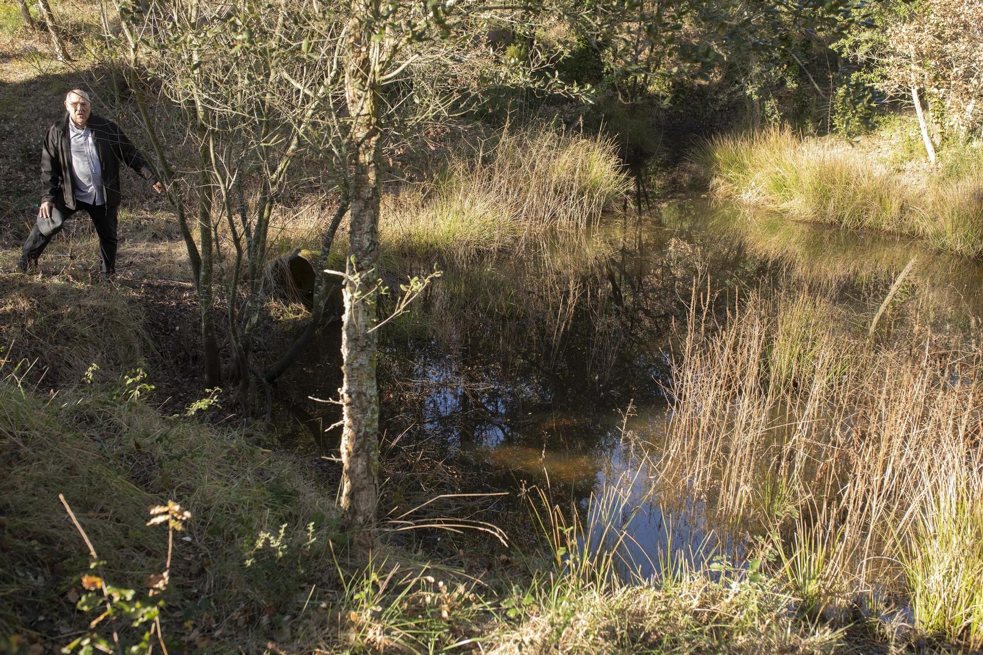 Galeria d'imatges: Veïns de Vidreres denuncien fuites d’aigua a les canonades en plena sequera