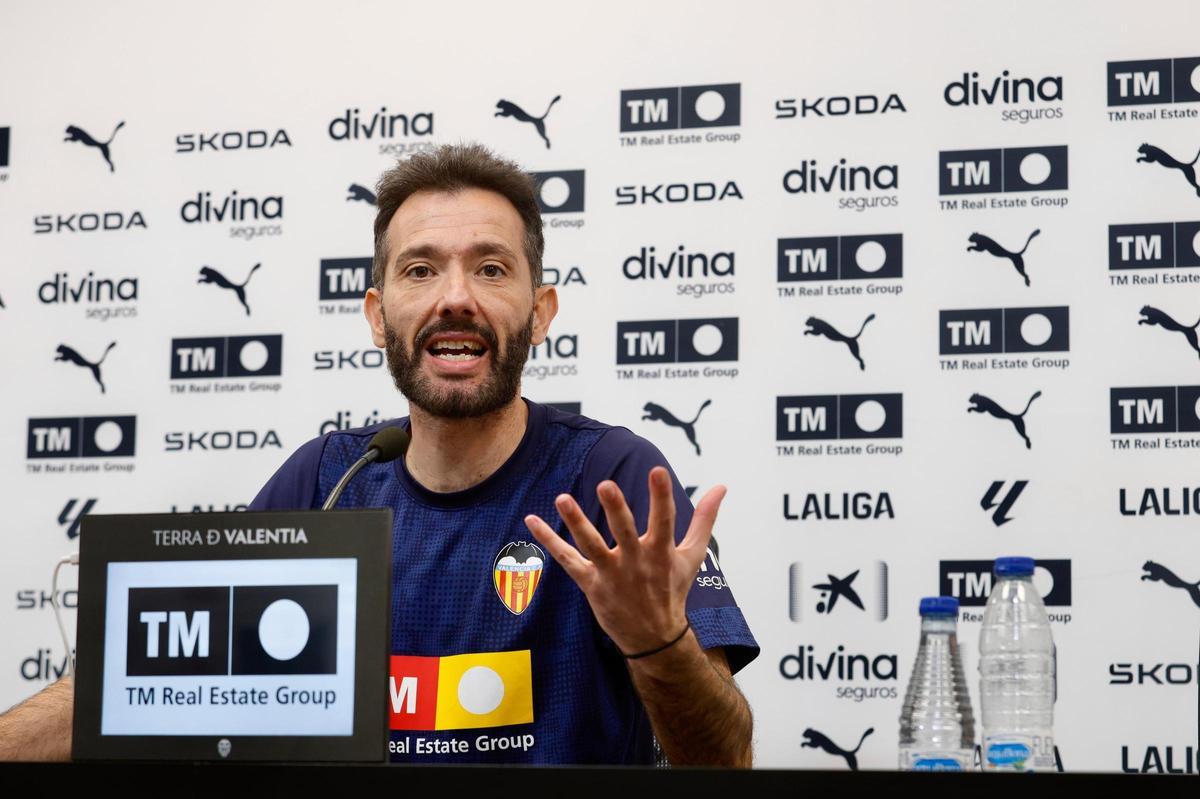 Corberán, este viernes, en rueda de prensa