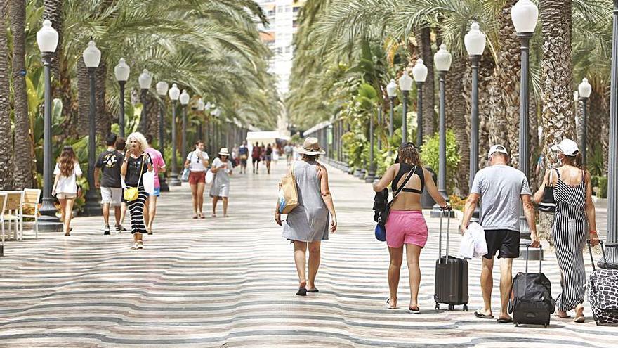 Otro verano covid, ¿de cuántos?