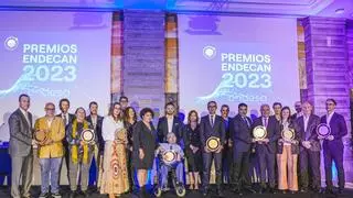 Endesa entrega los premios Endecan en una emotiva gala coincidiendo con el 130 aniversario de la llegada de la luz