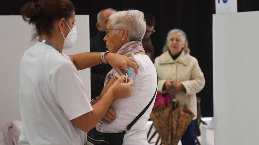 El Sergas amplía hasta el 26 de enero la campaña de vacunación contra la gripe y la covid