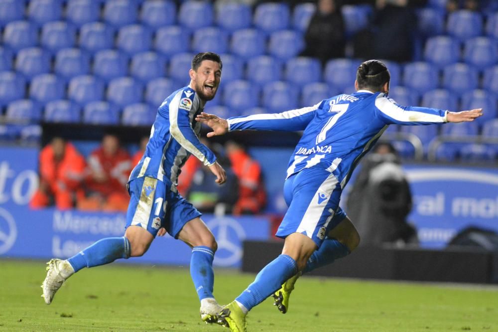 El Dépor doblega al Zaragoza en Riazor