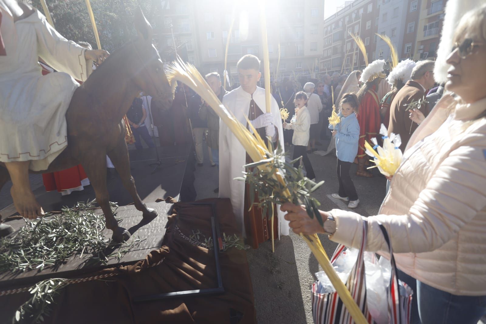 Domingo de Ramos multitudinario en el Cabanyal