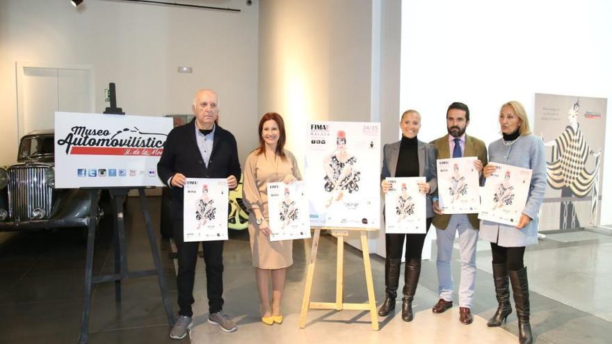 Los organizadores y participantes de la Feria durante el acto de presentación de esta mañana