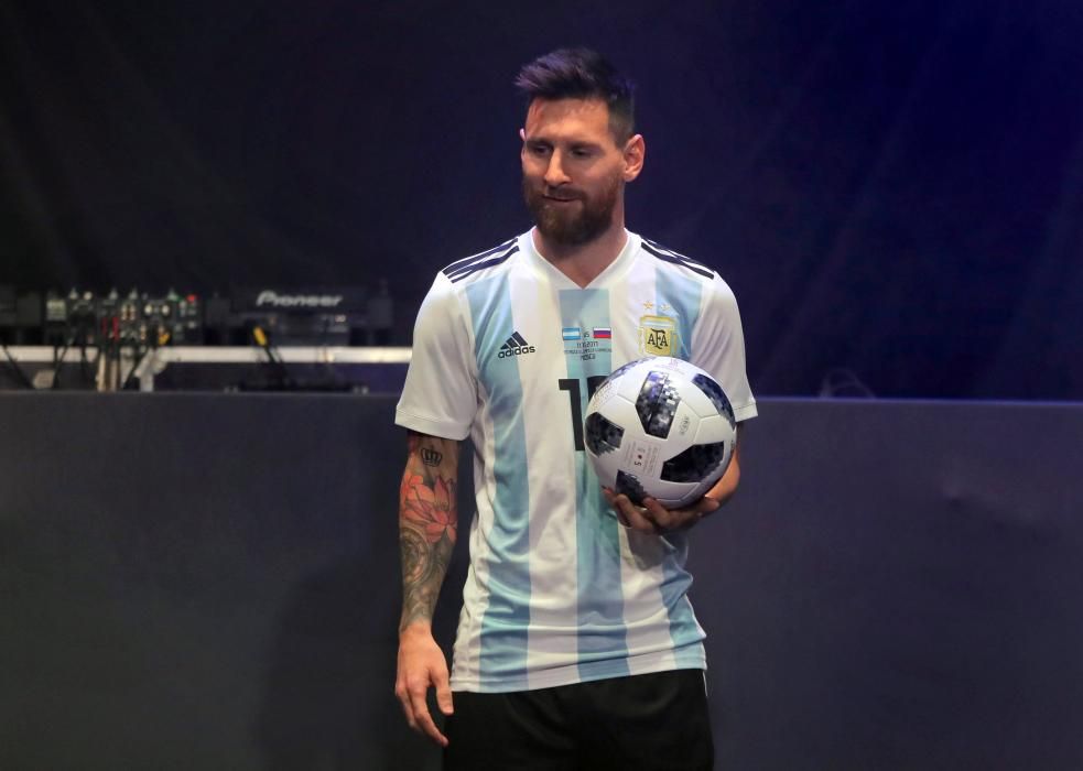 Messi presenta la pilota del Mundial de Rússia