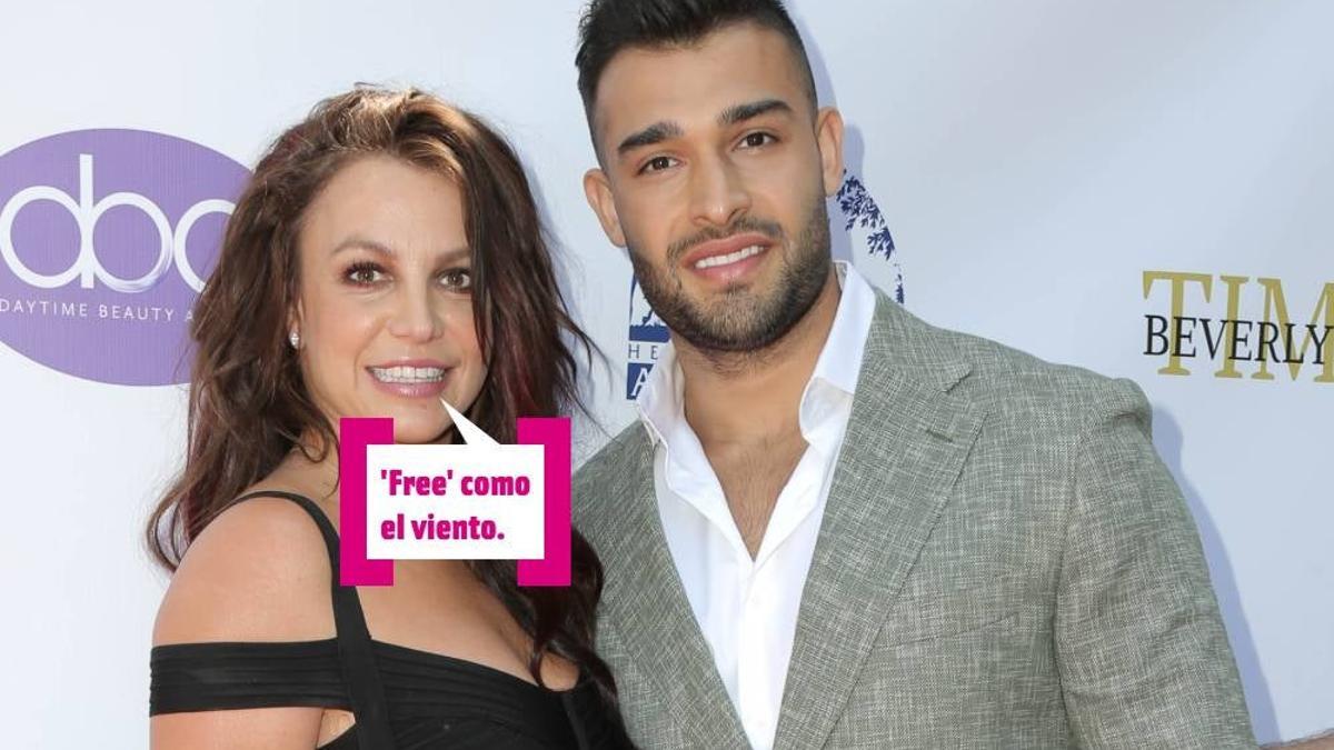 Britney Spears y Sam Asghari posan en el photocall