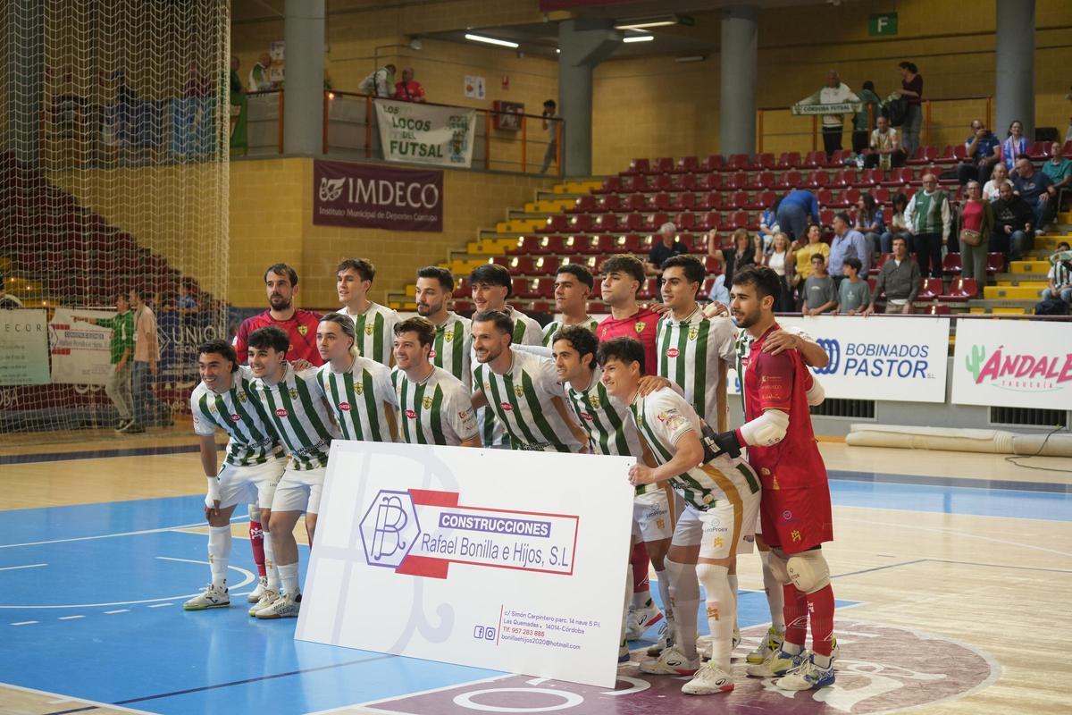 El Córdoba Futsal - Quesos El Hidalgo Manzanares, en imágenes