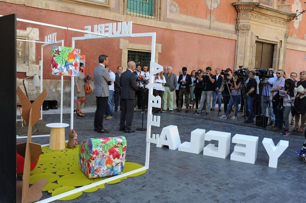 Yecla presenta en Murcia su 55 Feria del Mueble