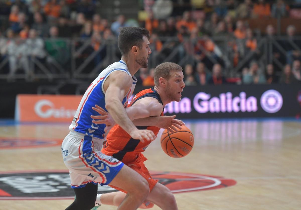 83-74 | El Leyma Coruña se sobrepone a sí mismo para vencer al Alicante