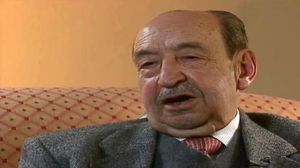 Tu i jo som tres, per Ferran Monegal.