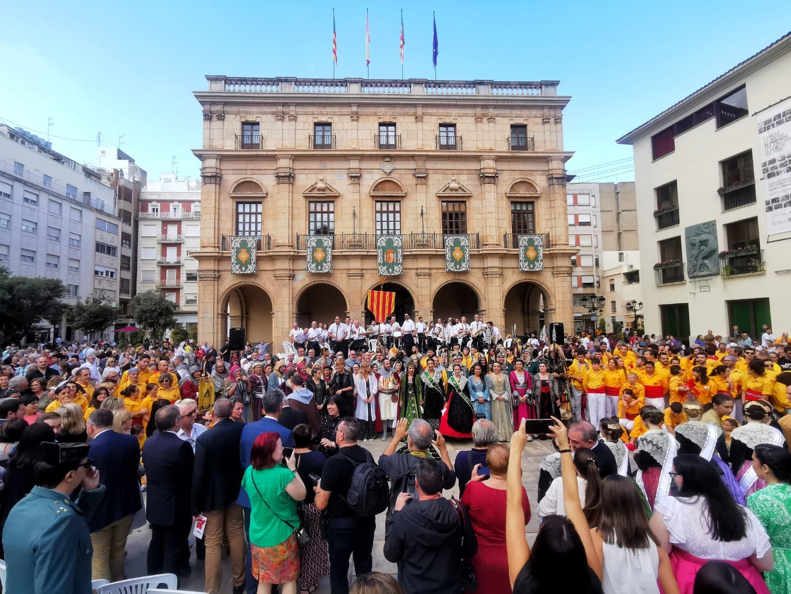 Identidad, lengua y cultura valencianas para celebrar el 9 d'octubre en Castelló