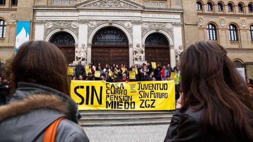 Protesta en el paraninfo de &#039;la juventud sin futuro&#039;