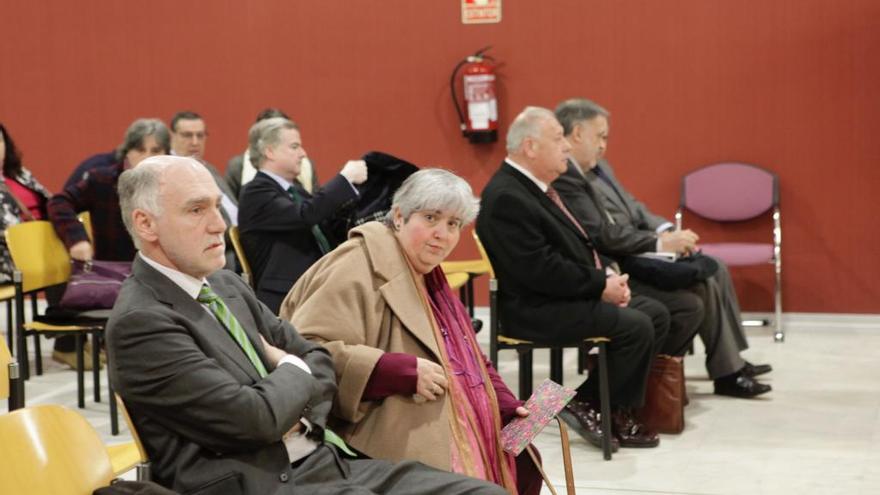 Los acusados, ahora absueltos, durante el juicio.