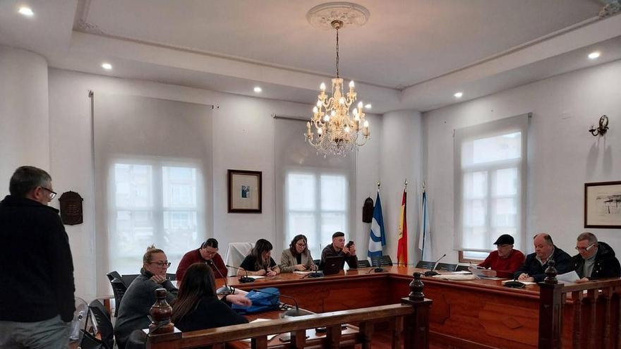 El Concello de Bueu convoca pleno la próxima semana para aprobar el nuevo reglamento de retribuciones extraodinarias y el convenio para el vial de Meiro