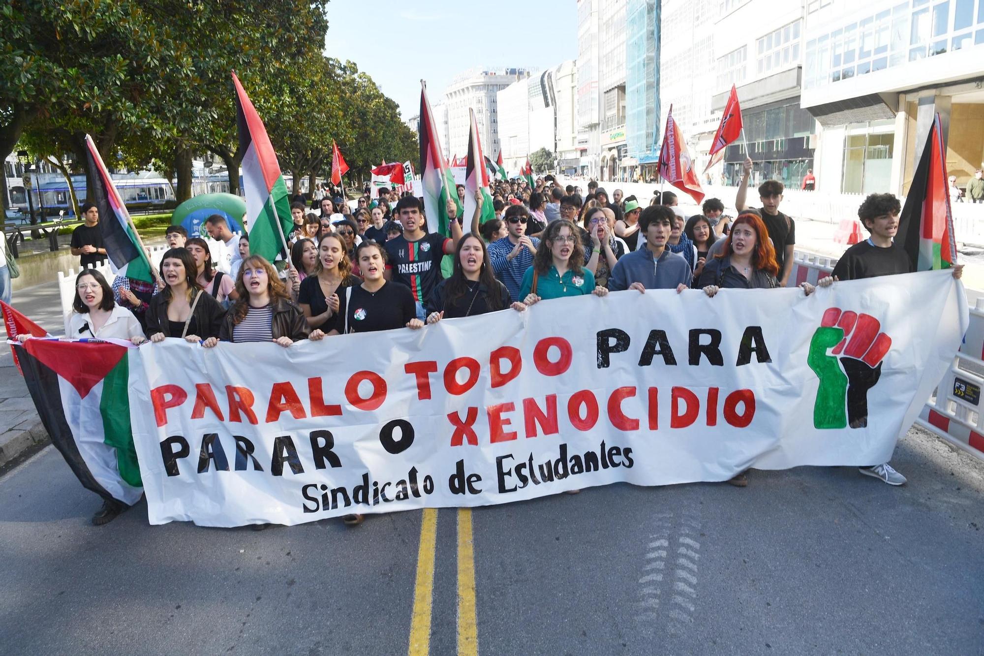 Manifestación en la jornada de huelga por Gaza en A Coruña