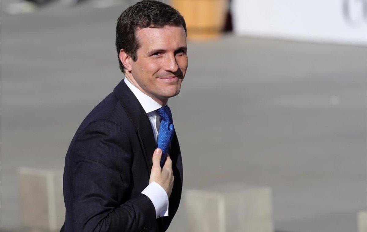 Pablo Casado llega al Congreso.