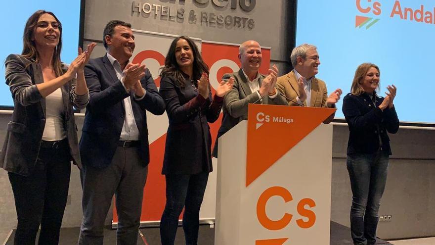 Imbroda celebra los buenos resultados de Ciudadanos en Málaga.