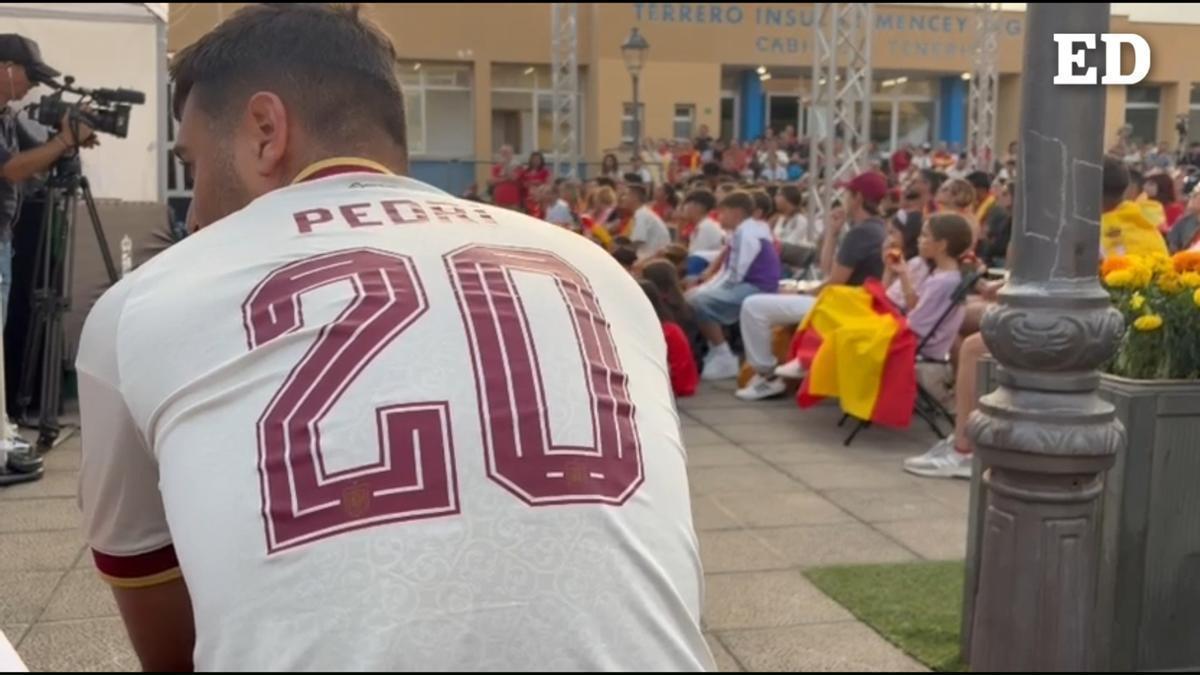 Héctor González, amigo de Pedri, lo apoya desde Tegueste