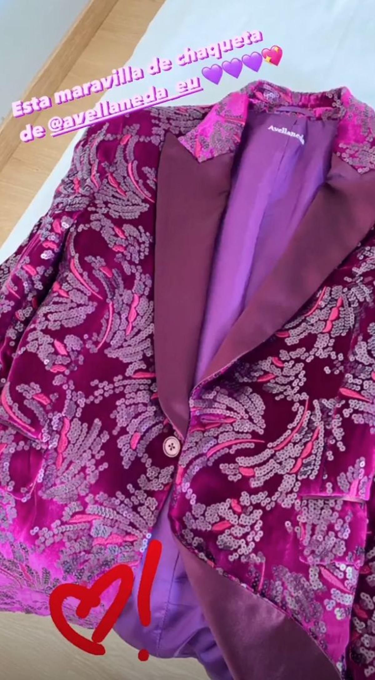 Detalle de la blazer con lentejuelas de Avellaneda