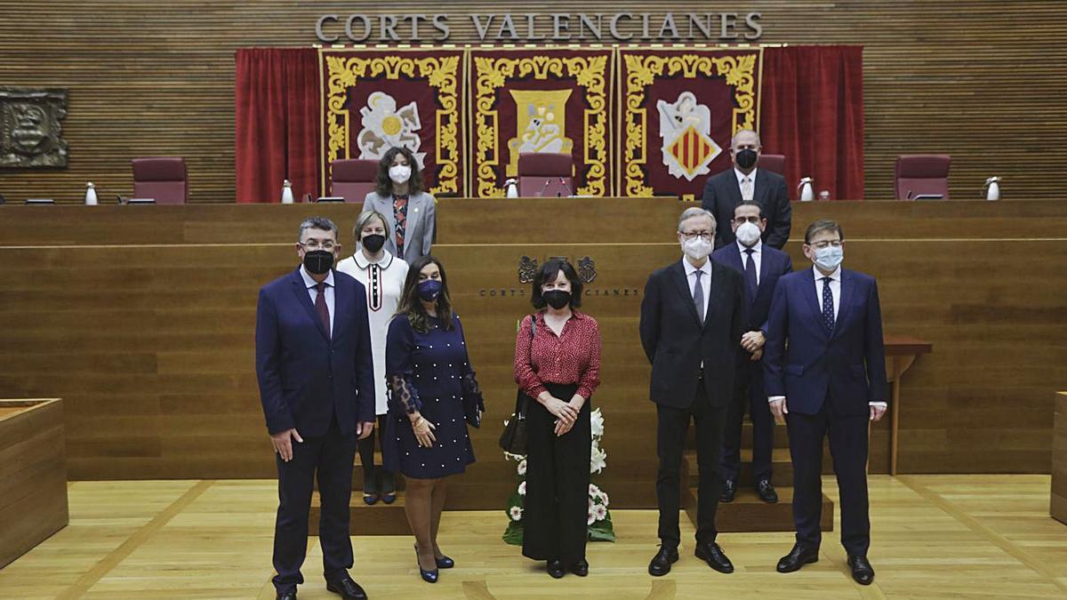 Los miembros de la Mesa de les Corts, E. Morera, T. Gisbert, JA Manrique y X.Puig.  |  EDUARDO RIPOLL