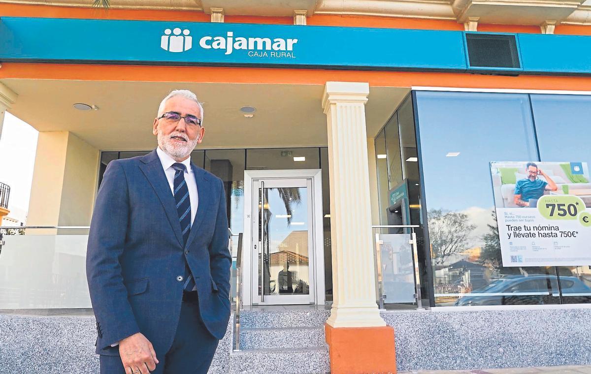 Juan Andrés López Carvajal (Cajamar): "Nuestro objetivo es ofrecer financiación para aumentar la competitividad de la comarca"