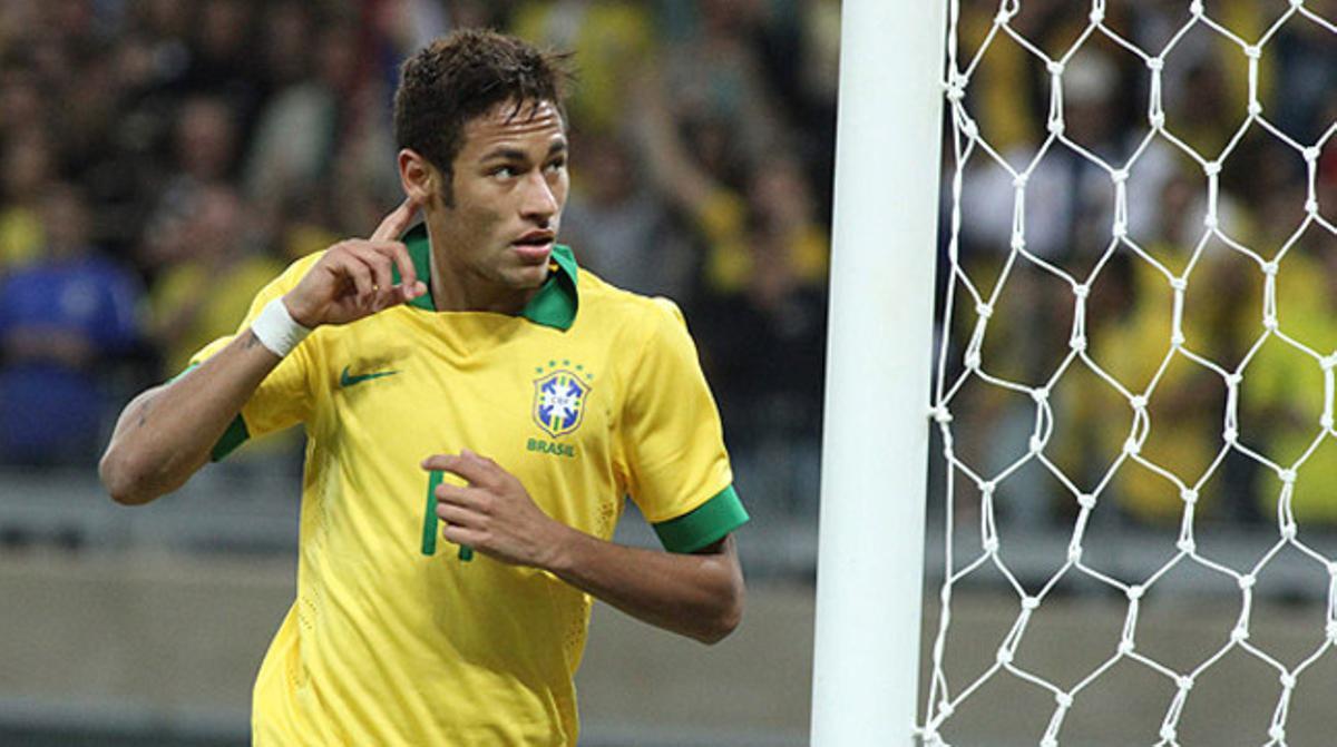 Neymar, durant un partit amb la selecció brasilera. Neymar, durant un partit amb la selecció brasilera.