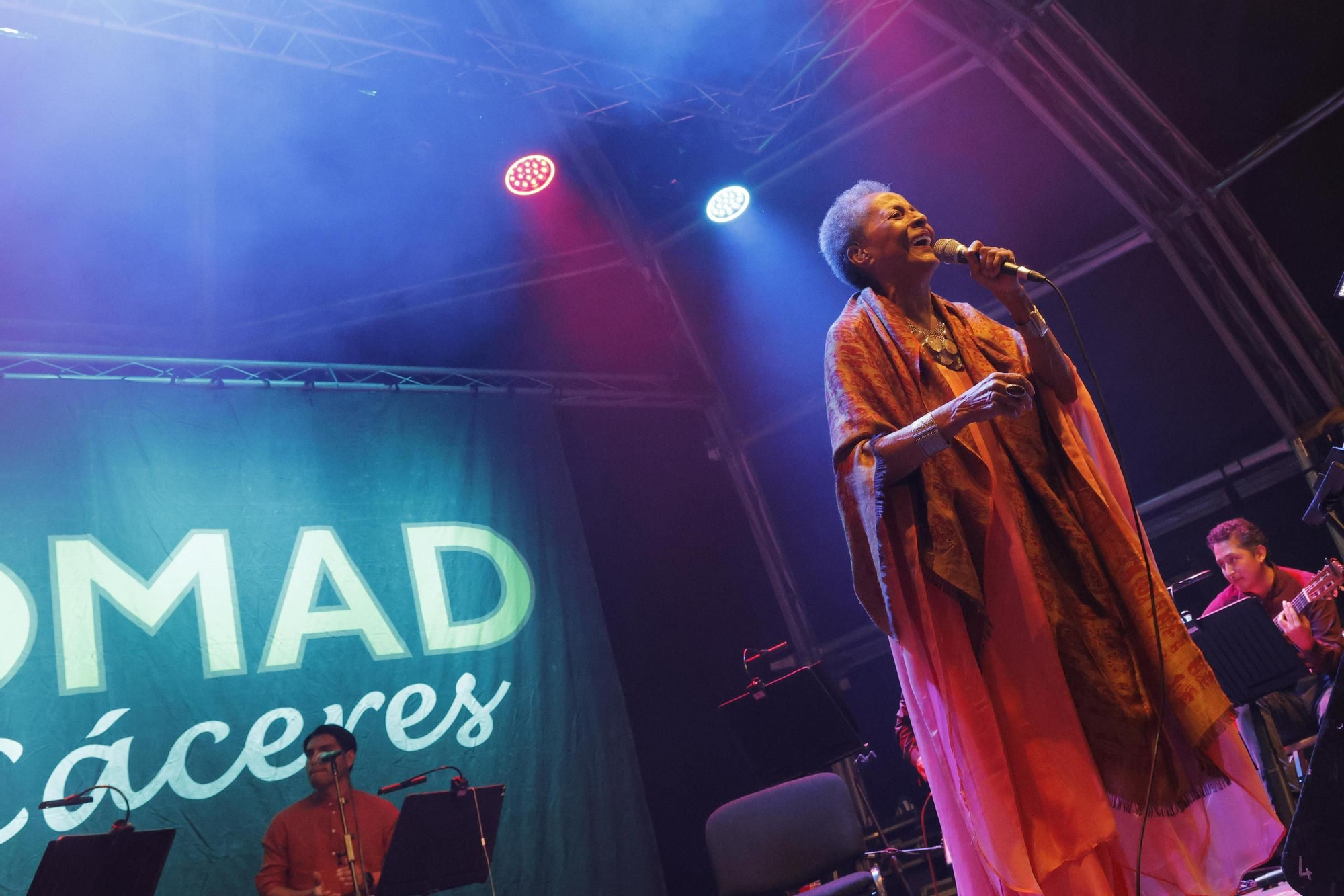 Así fue el primer día del festival Womad en Cáceres