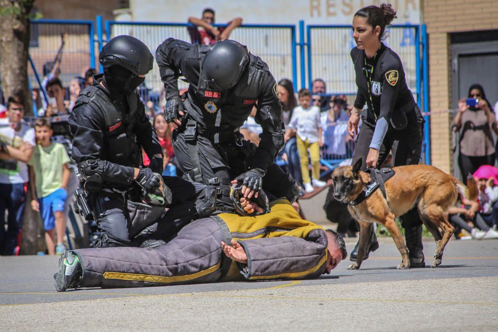 Romería de San Cristóbal y exhibición de las Fuerzas Armadas en Redován