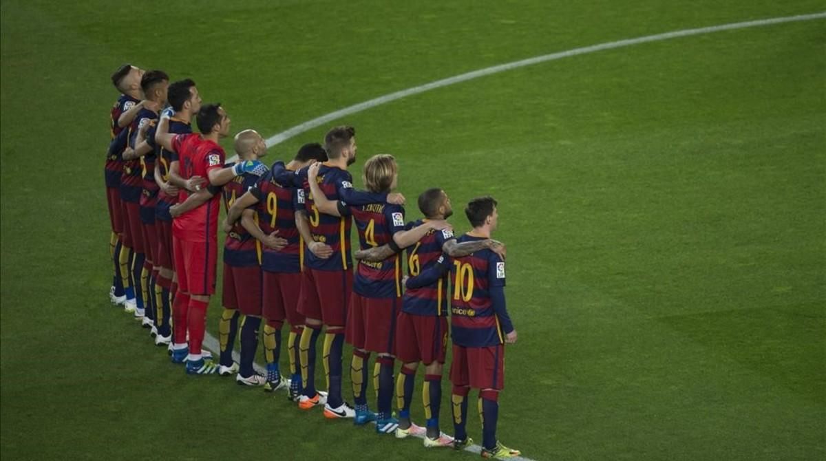 marcosl33391560 barcelona 02 04 2016 minuto de silencio en160402234505 marcosl33391560 barcelona 02 04 2016 minuto de silencio en160402234505