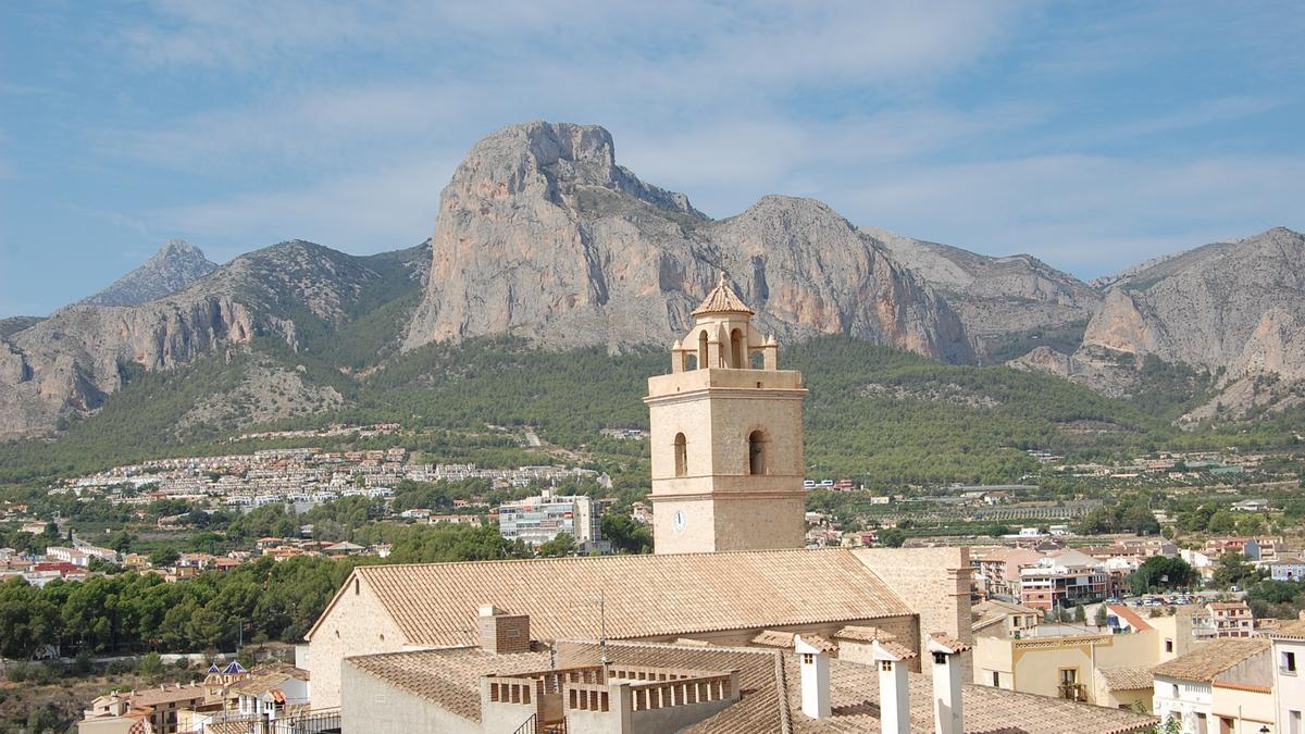 Perspectiva del municipio de Polop de la Marina, en la provincia de Alicante.