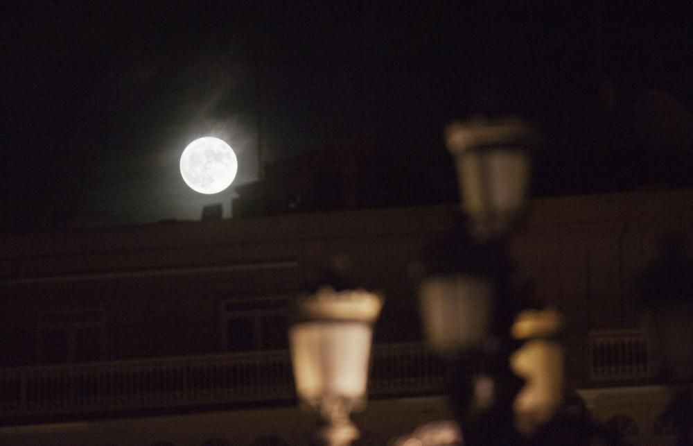 Superluna en A Coruña: La más grande desde 1948