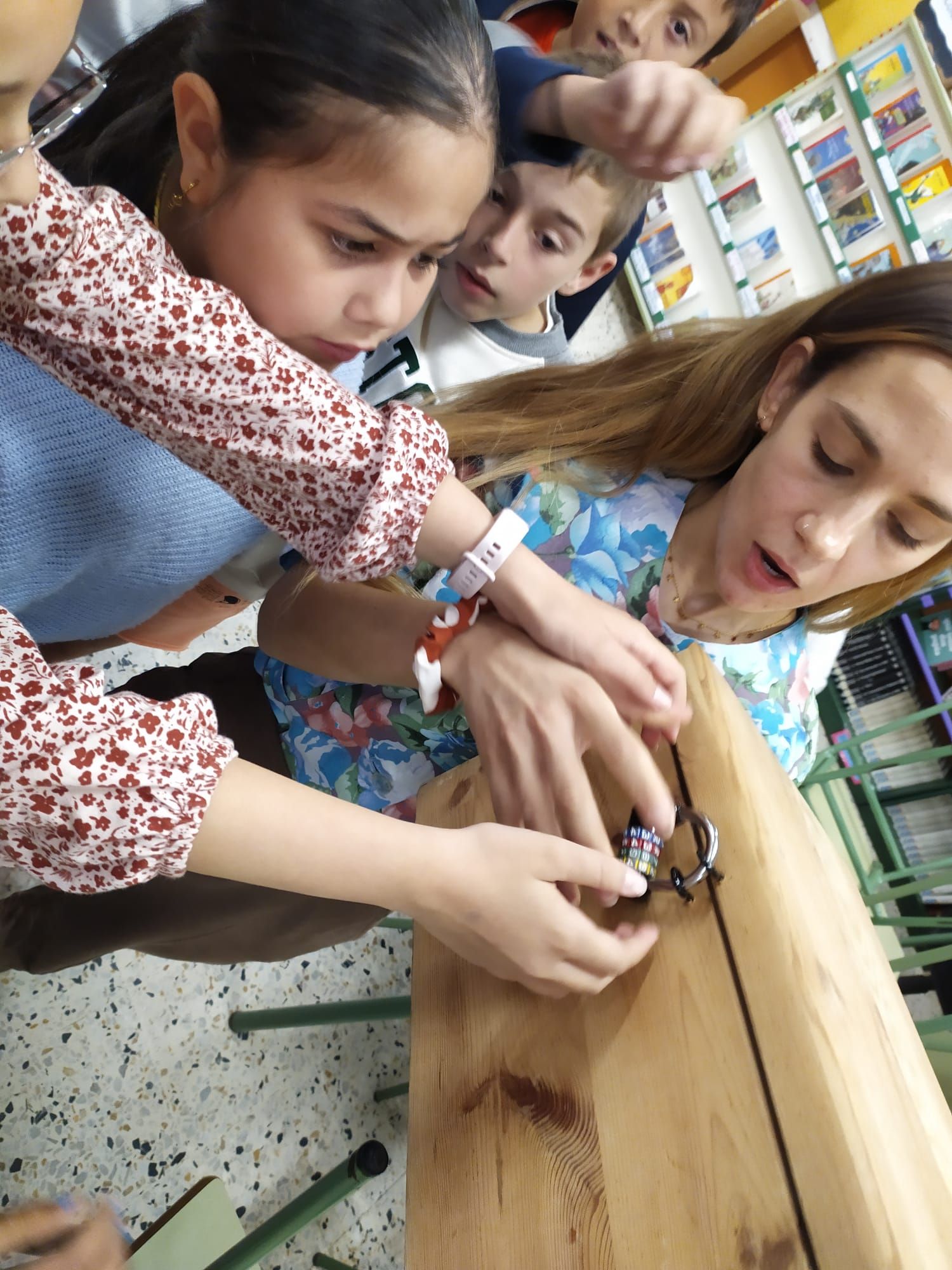 Los alumnos del colegio San Bartolomé de Nava celebran una semana llena de tradiciones