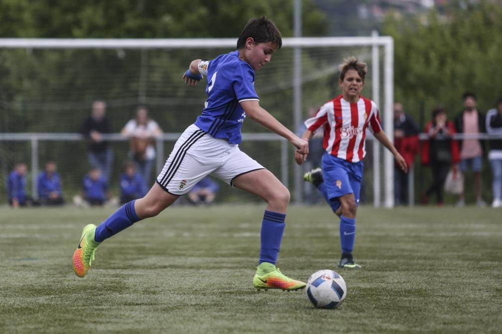 El alevín del Sporting se lleva el título