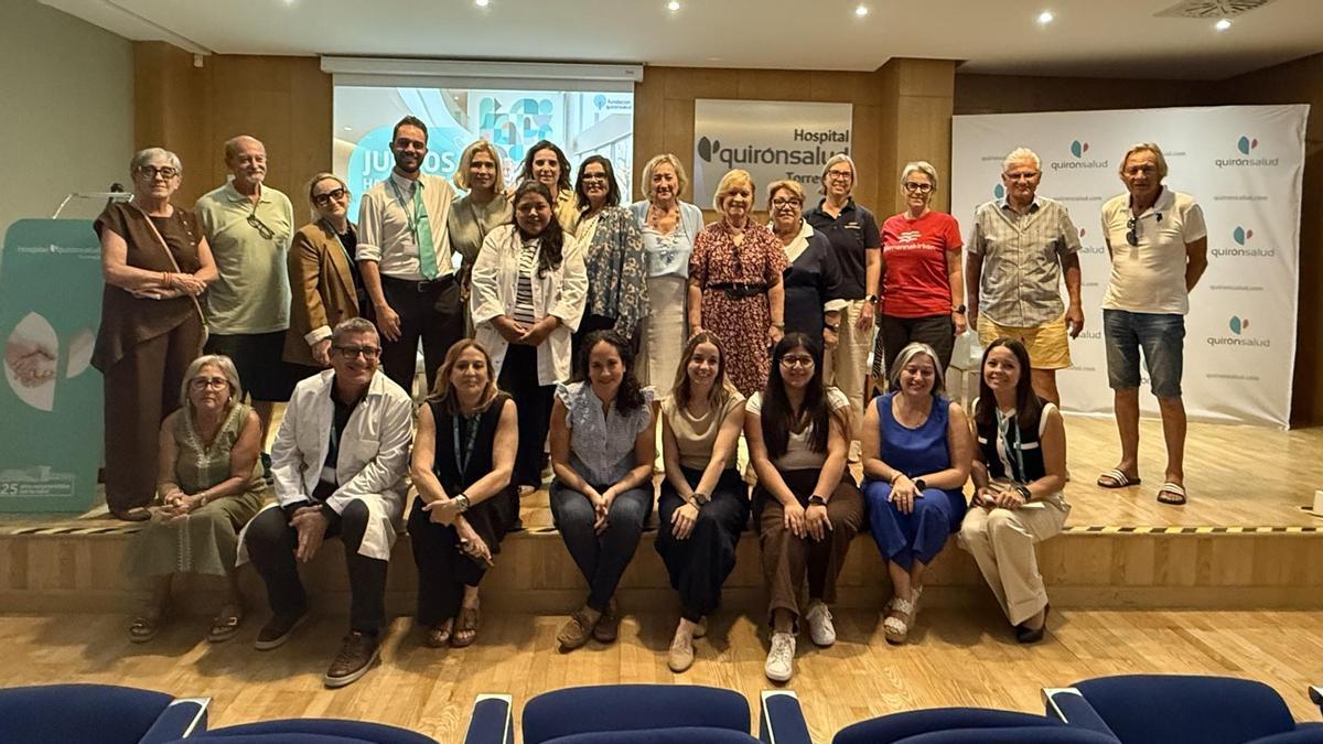 Asistentes a la Reunión de Consejo de Pacientes y Ciudadanos del Hospital Quirónsalud Torrevieja.